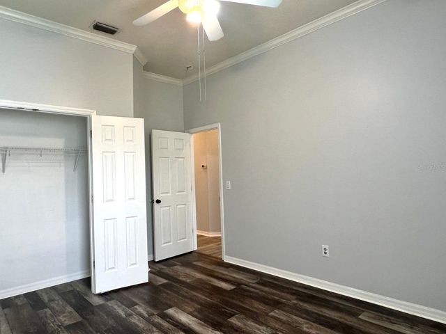 18111 SUGAR BROOKE DRIVE, Tampa, FL 33647