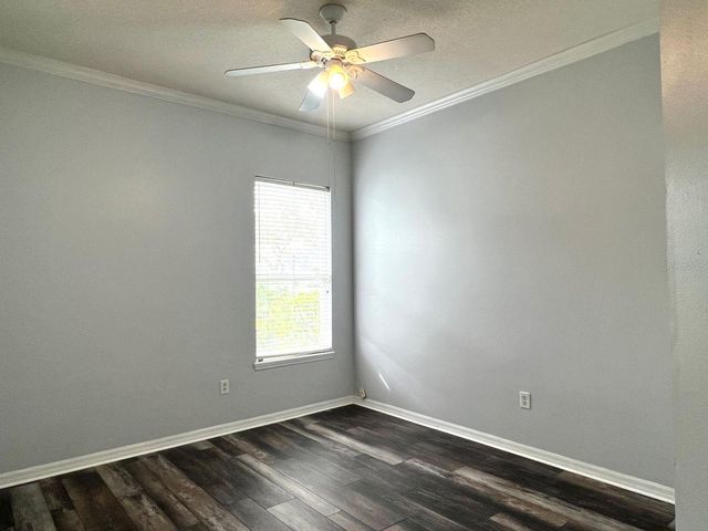 18111 SUGAR BROOKE DRIVE, Tampa, FL 33647
