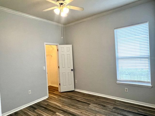 18111 SUGAR BROOKE DRIVE, Tampa, FL 33647
