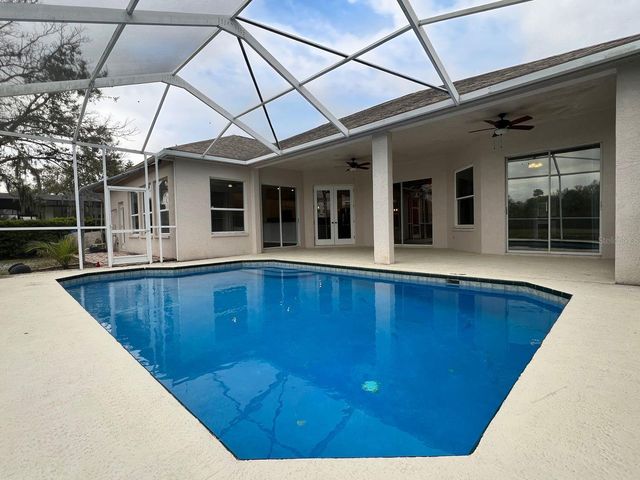 18111 SUGAR BROOKE DRIVE, Tampa, FL 33647
