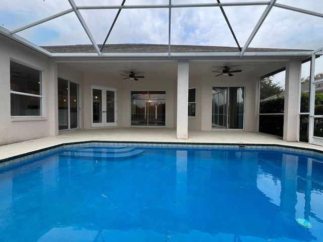 18111 SUGAR BROOKE DRIVE, Tampa, FL 33647