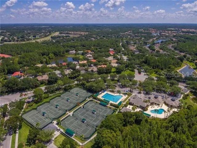 18111 SUGAR BROOKE DRIVE, Tampa, FL 33647