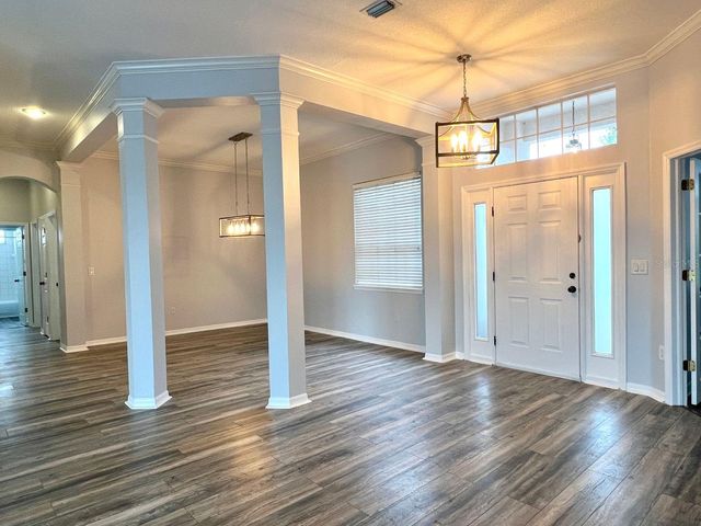 18111 SUGAR BROOKE DRIVE, Tampa, FL 33647