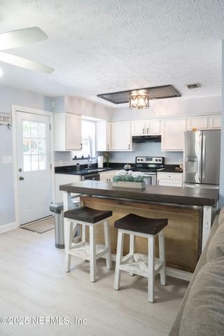 10340 JOLYNN Road, Jacksonville, FL 32225