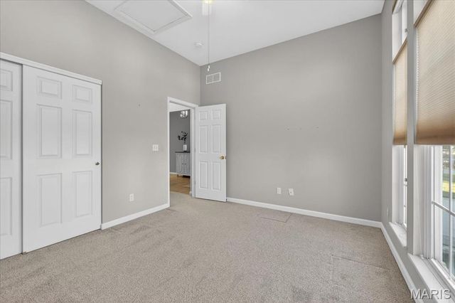 922 Ridgepointe Place Circle 102, Lake St Louis, MO 63367