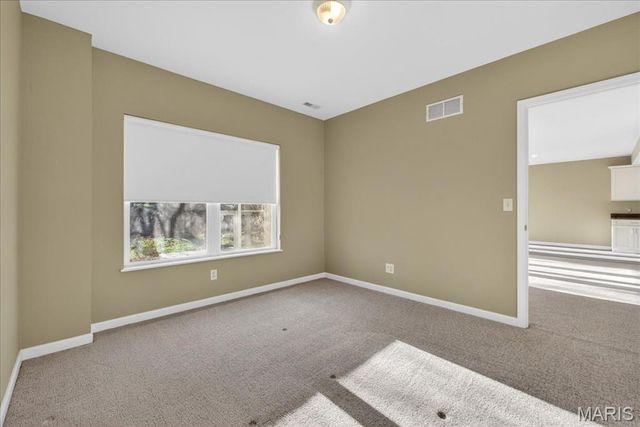 922 Ridgepointe Place Circle 102, Lake St Louis, MO 63367