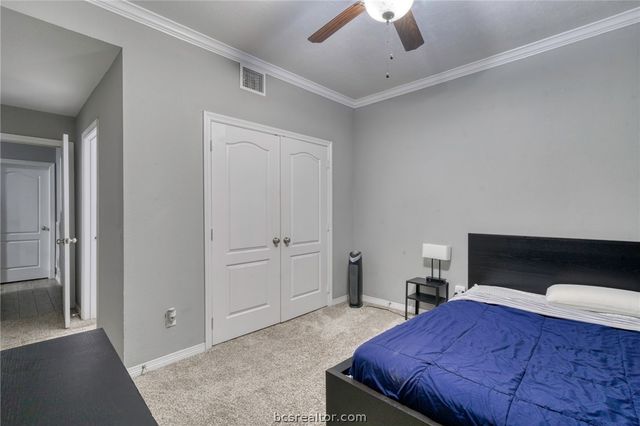 301 Southwest Parkway 303, College Station, TX 77840