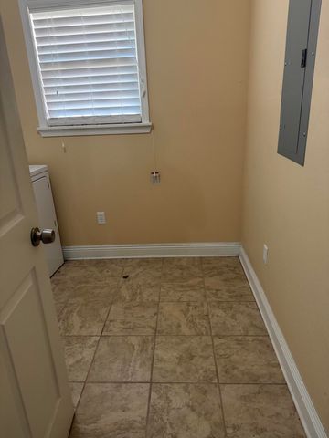 11 Silver Leaf Dr., Hattiesburg, MS 39401