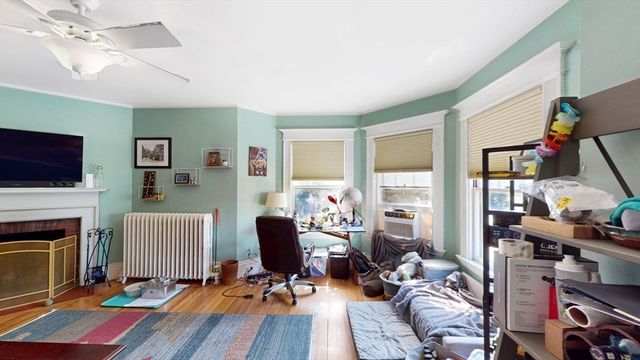 104 Englewood Ave, Boston, MA 02135