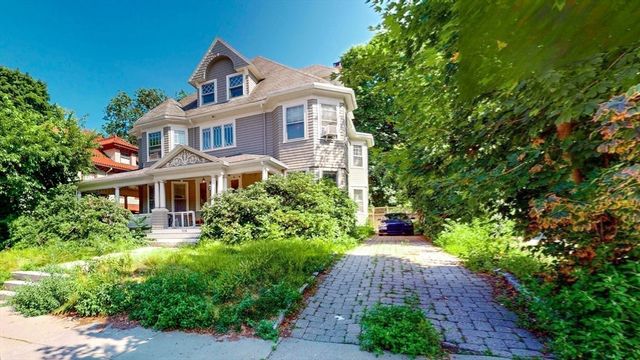 104 Englewood Ave, Boston, MA 02135