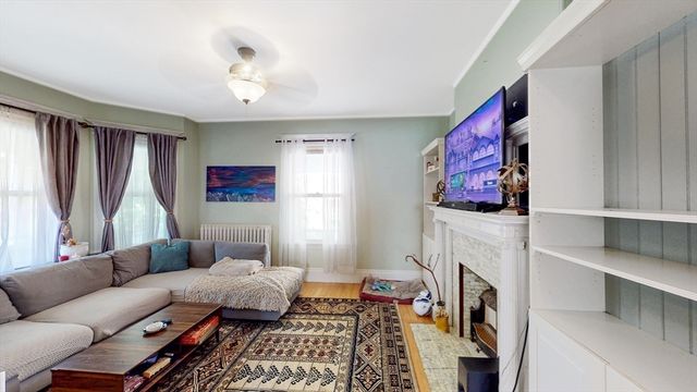 104 Englewood Ave, Boston, MA 02135