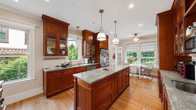 104 Englewood Ave, Boston, MA 02135