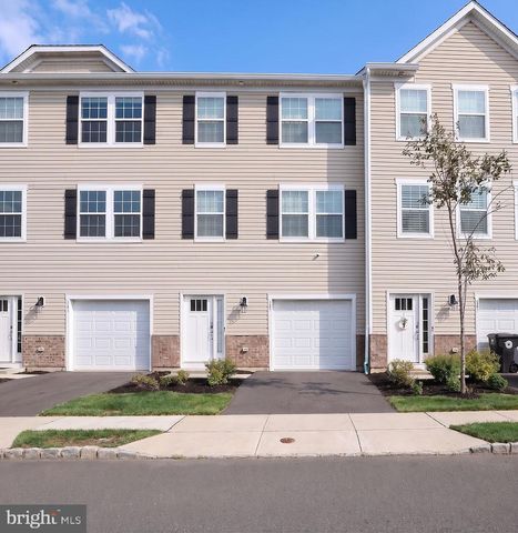 107 MELANIE WAY, Manahawkin, NJ 08050