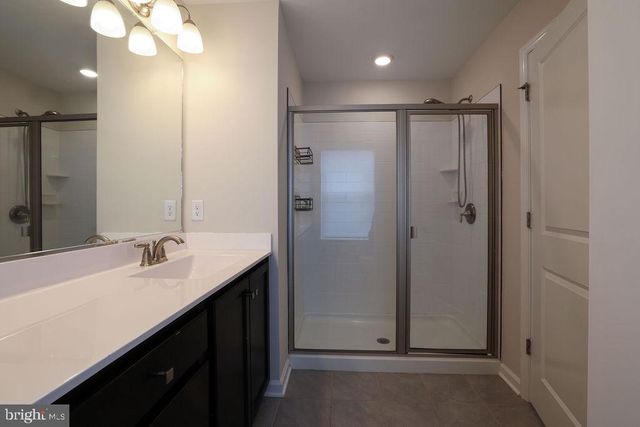 107 MELANIE WAY, Manahawkin, NJ 08050