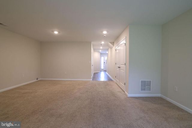 107 MELANIE WAY, Manahawkin, NJ 08050