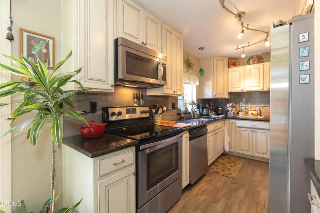 122 W Alta Green, Port Hueneme, CA 93041