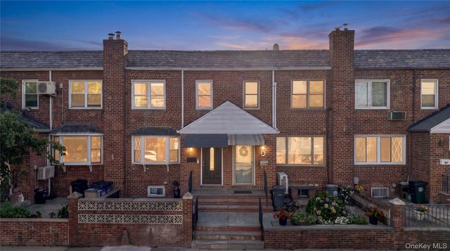 65-40 79th Street, Middle Village, NY 11379