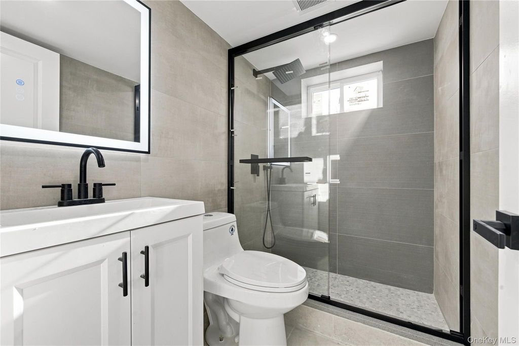 65-40 79th Street, Middle Village, NY 11379 — photo 4