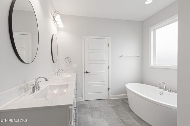 3236 Great Plains Lane, Knoxville, TN 37931