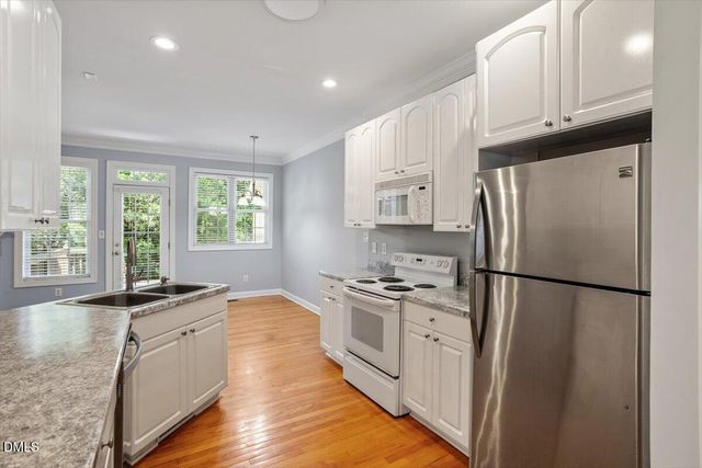 802 Blackberry Lane, Durham, NC 27712