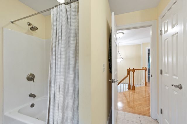 448 Malden St., Holden, MA 01520