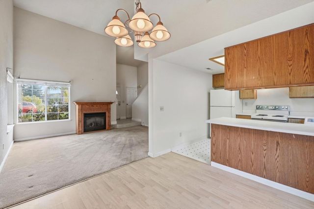 1621 Schooner Court, Santa Cruz, CA 95062