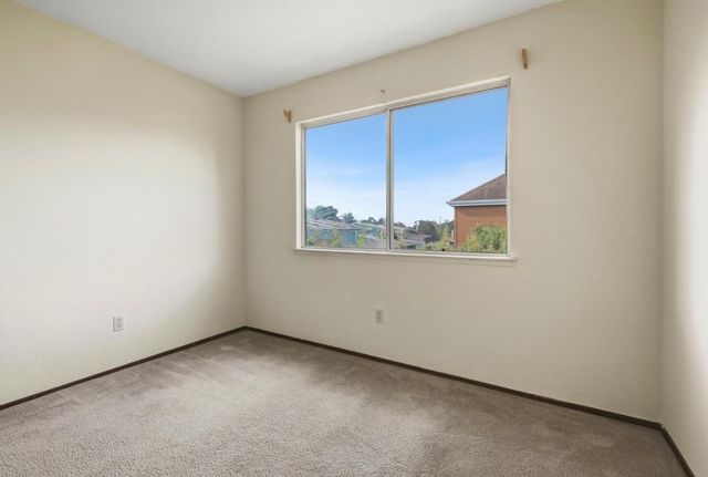 1621 Schooner Court, Santa Cruz, CA 95062