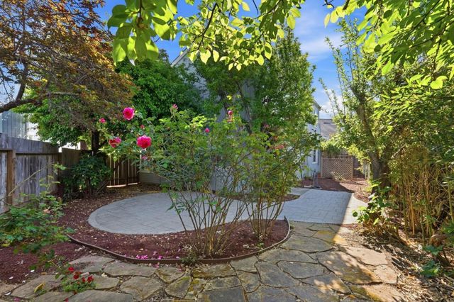 1621 Schooner Court, Santa Cruz, CA 95062