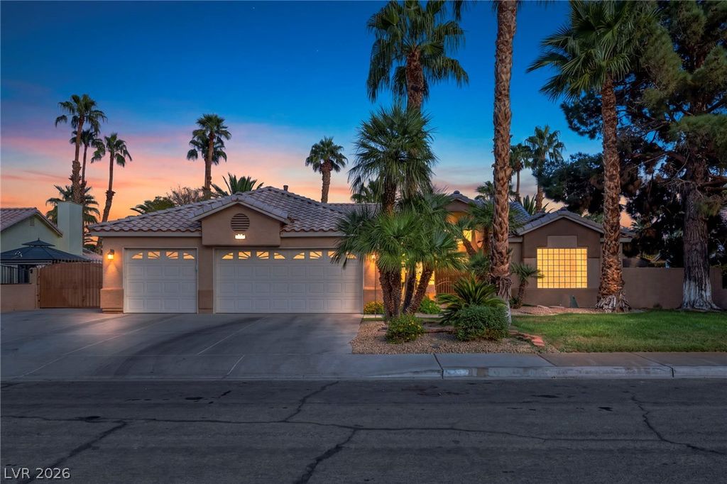 3708 Glen Ridge Way, Las Vegas, NV 89108 — exterior