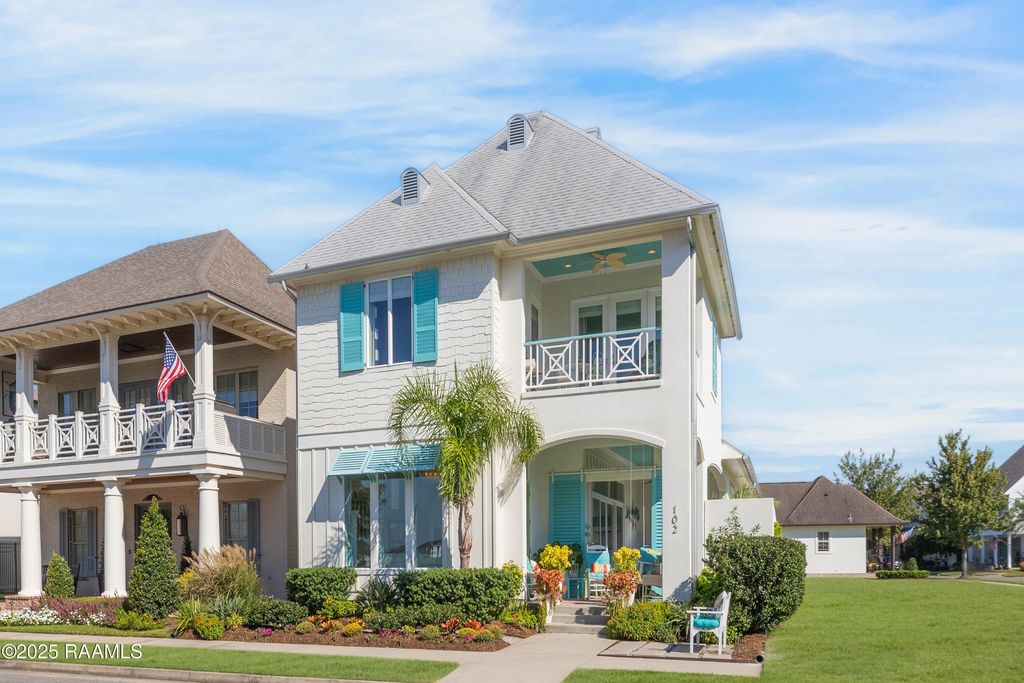 102 Shore Drive, Youngsville, LA 70592