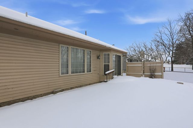 73986 Madison Street, Armada, MI 48005