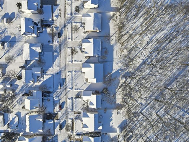 73986 Madison Street, Armada, MI 48005