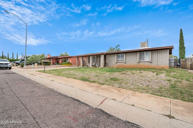 3717 N MALLARD Circle, Sierra Vista, AZ 85635