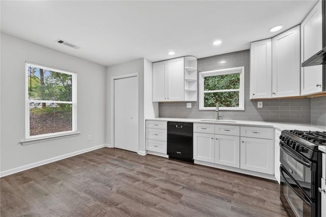 3239 Mchenry Avenue, Decatur, GA 30079