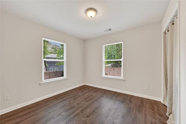 3239 Mchenry Avenue, Decatur, GA 30079
