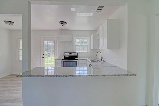 4709 Marks Place, Fort Worth, TX 76116