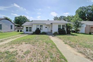4709 Marks Place, Fort Worth, TX 76116