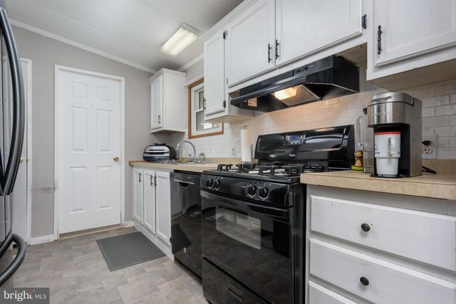 52 MEADOW RUN PL, Harrisburg, PA 17112