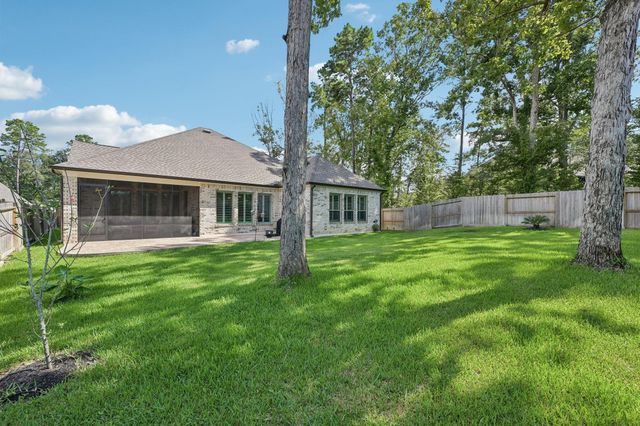 123 Trailhead Ridge Court, Conroe, TX 77318