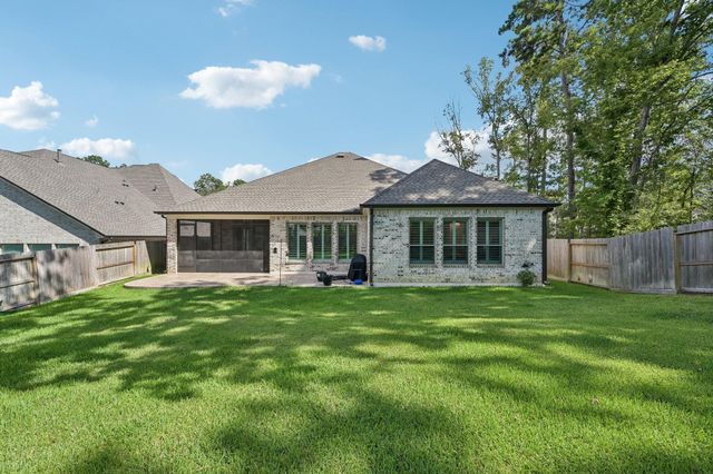 123 Trailhead Ridge Court, Conroe, TX 77318
