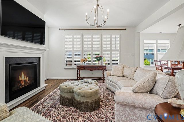 18621 Palisades Ridge, Moseley, VA 23120