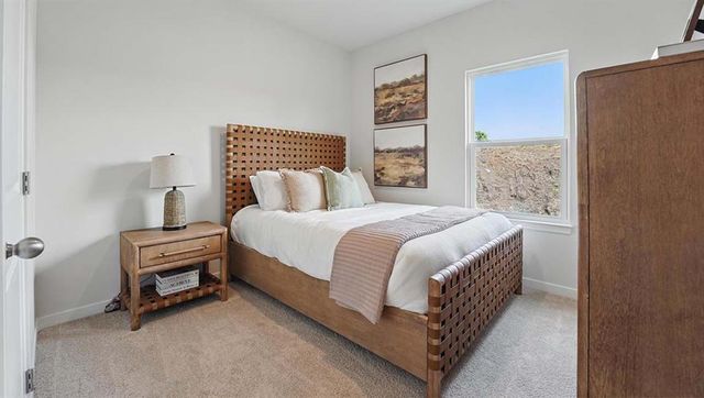 36437 W 102nd Place, De Soto, KS 66018