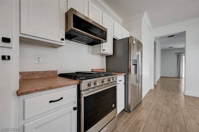 2851 Sapphire Desert Drive, Henderson, NV 89052
