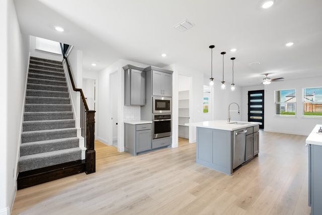 1136 Broomsedge Mews, Celina, TX 75009