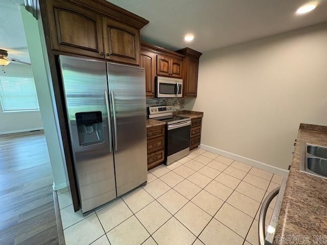 1002 W 3rd St, Rector, AR 72461