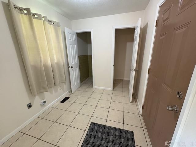 1002 W 3rd St, Rector, AR 72461