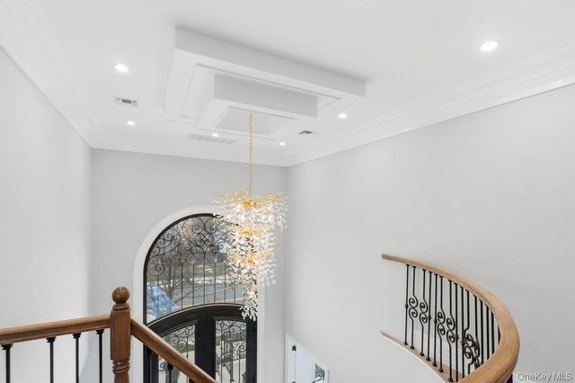 259-09 81st Avenue, Glen Oaks, NY 11004