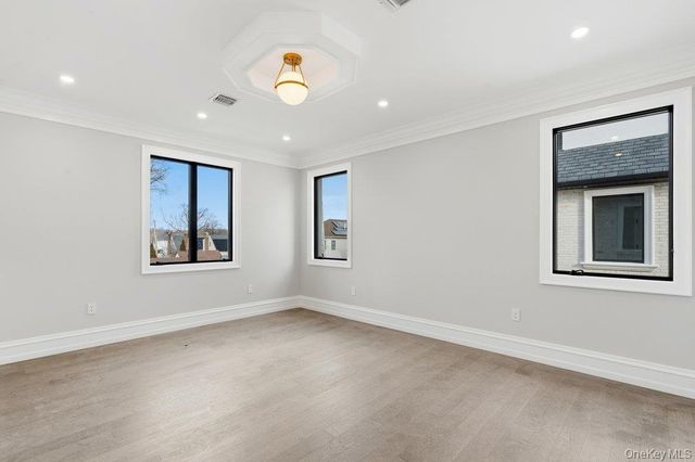 259-09 81st Avenue, Glen Oaks, NY 11004