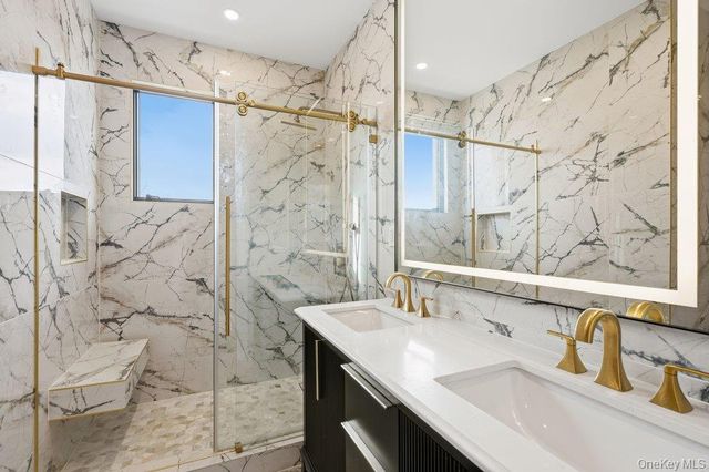 259-09 81st Avenue, Glen Oaks, NY 11004