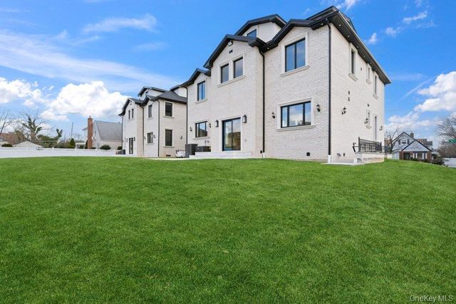 259-09 81st Avenue, Glen Oaks, NY 11004